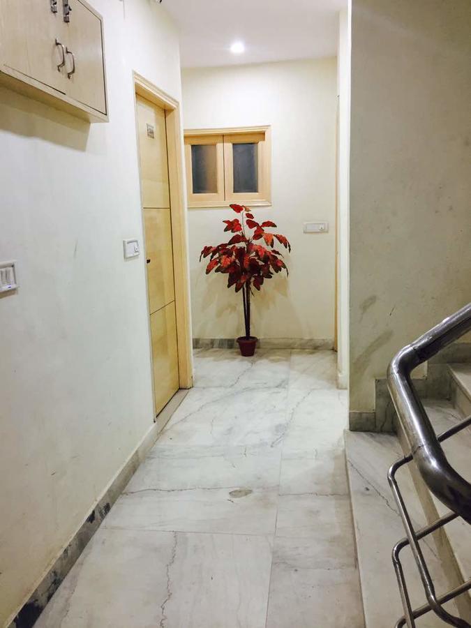 Cottage Lord Krishna Walking Distance From New Delhi Railway Station Zewnętrze zdjęcie